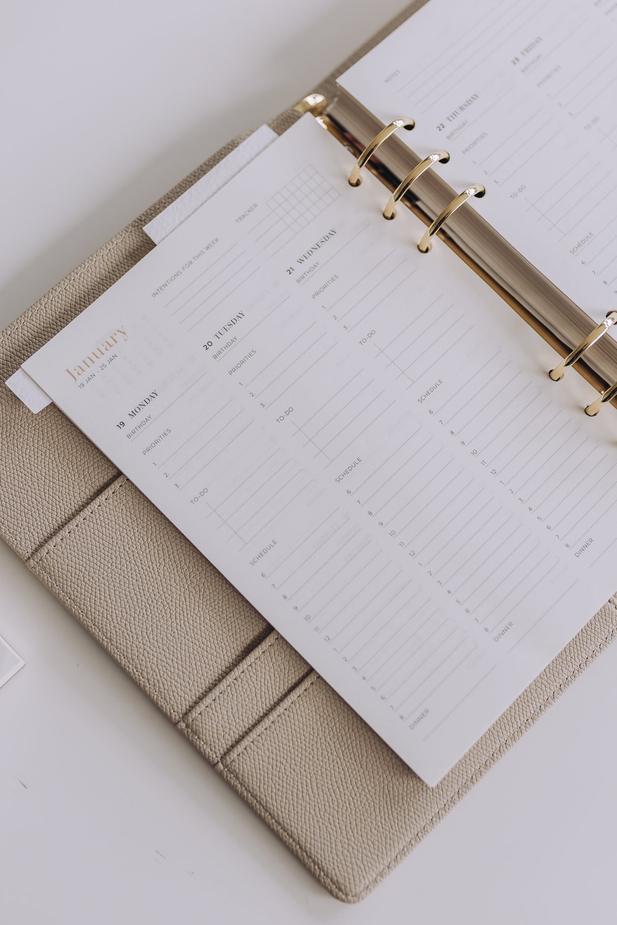 The 2026 Mama Lifestyle Planner (Pre-Orders)