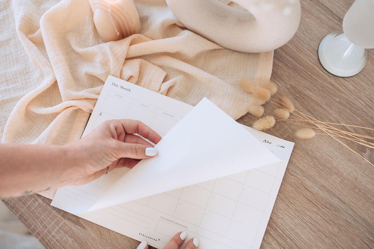 The Month Planner | Notepad